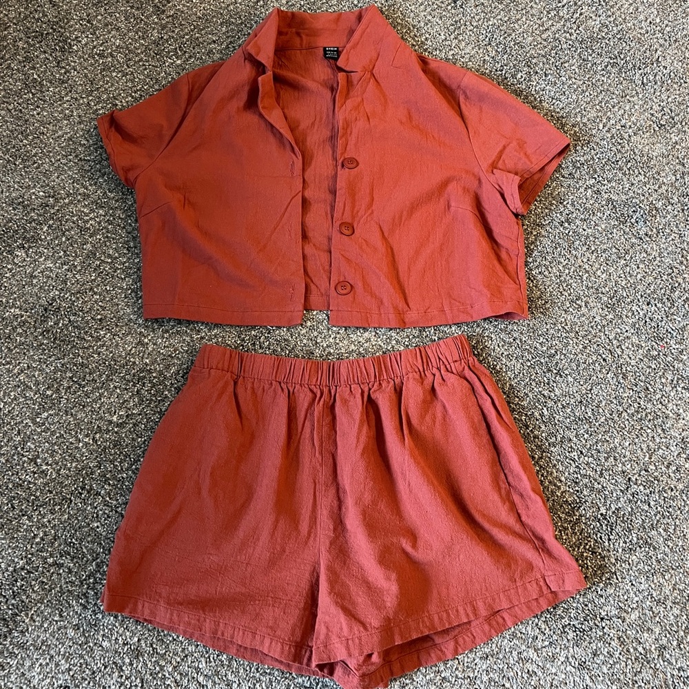 Rust colored matching set